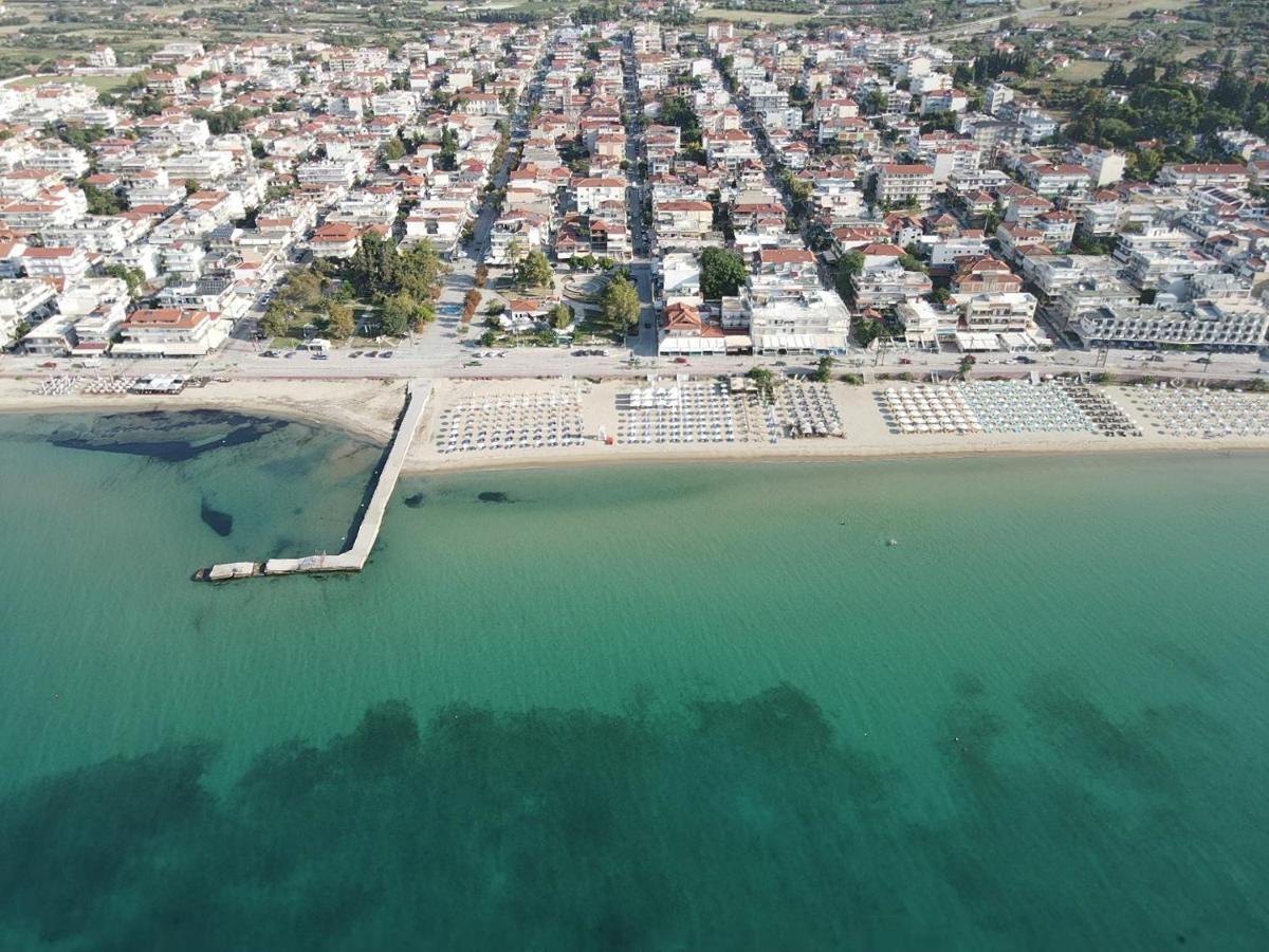 Aegean Blue Beach Hotel Nea Kallikrateia Esterno foto